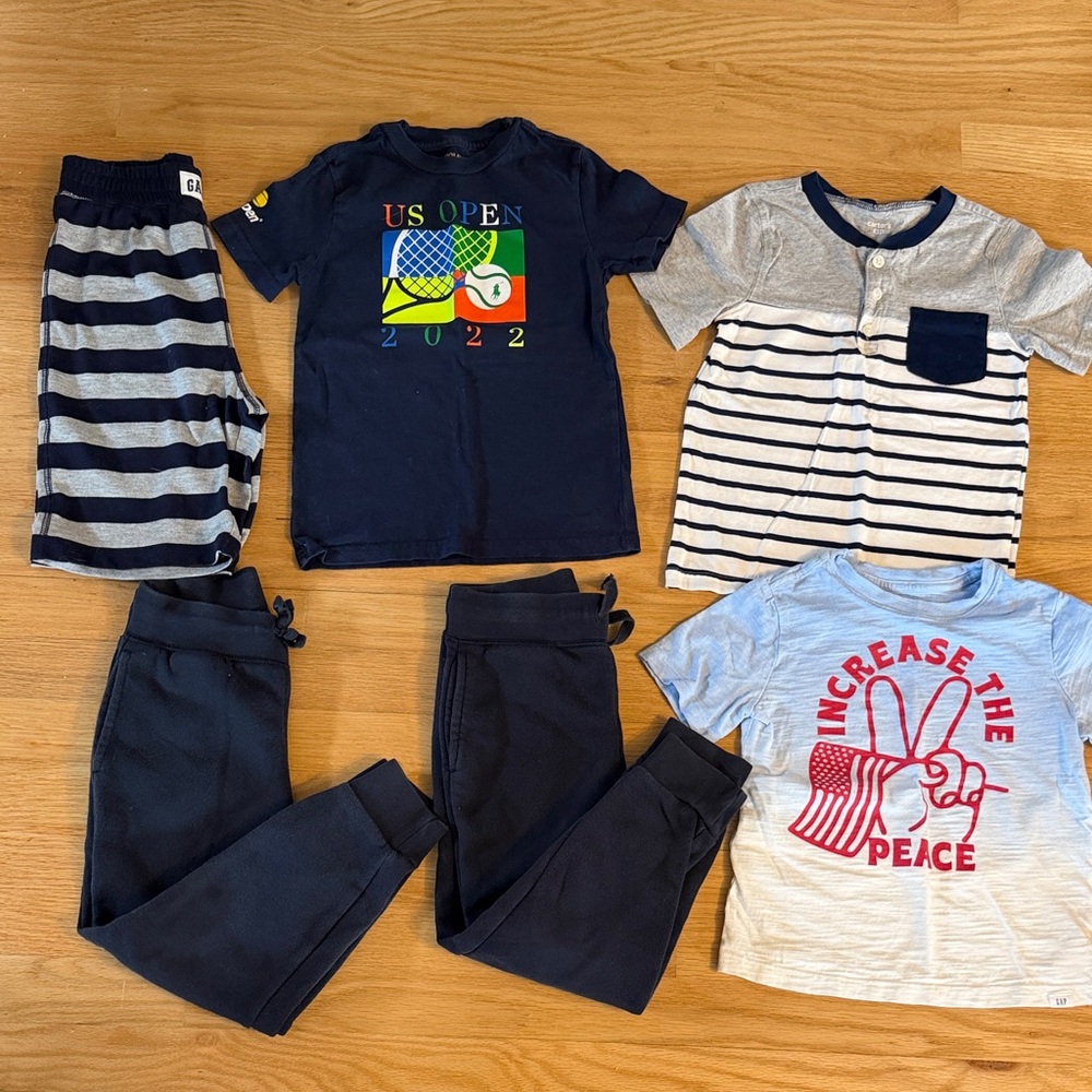 Kids 6 pc Casual Cozy Graphic Tees, and joggers bundle, Size 5/6 - Picture 2 of 14